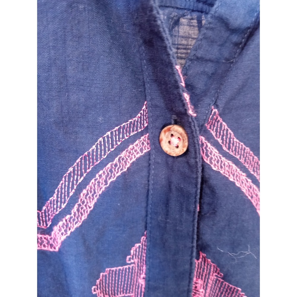 Anthropologie Pink Embroidered Navy Blue Cotton Button Down Shirt Top sz M - Picture 11 of 16